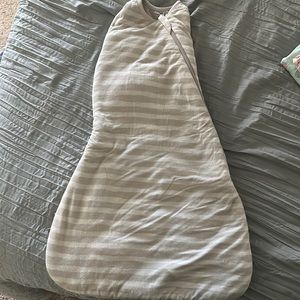 Gunamuna sleep sack swaddle